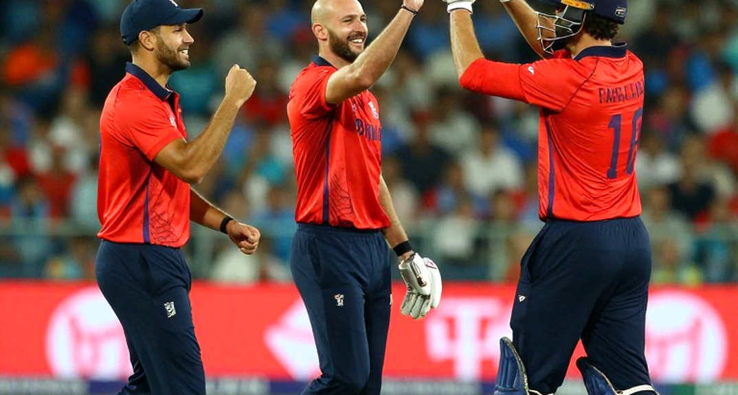 ईडन का 17वाँ ओवर: भारत की T20 बहस स्कोरबोर्ड पर नहीं, कमरे में लड़ी जा रही है